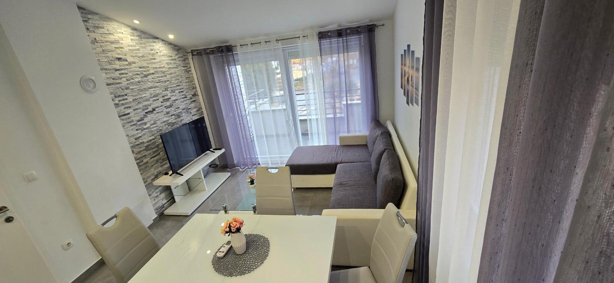 Apartment Nikol Zadar